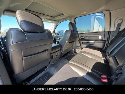 Used 2014 RAM 2500 Laramie w/ Convenience Group image 20