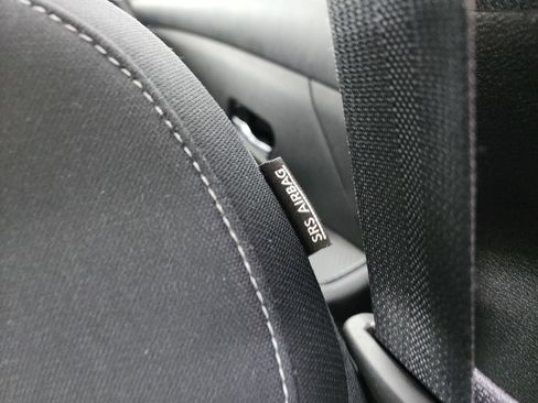 Used 2023 Nissan Sentra SV image 38