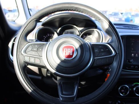 Used 2018 FIAT 500L Pop w/ Popular Equipment Group image 24