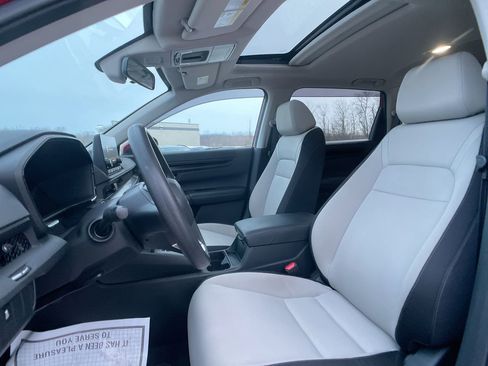 Certified 2024 Honda CR-V EX image 12