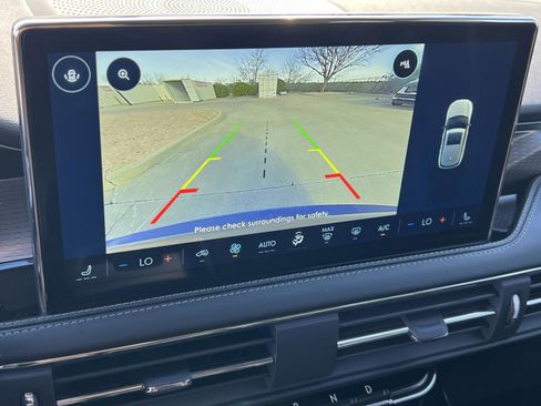 New 2025 Lincoln Corsair Grand Touring image 19