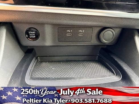 Used 2024 Nissan Rogue S FWD image 19