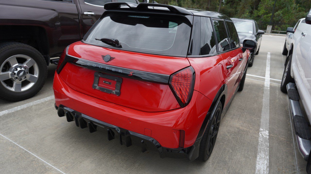 Used 2025 MINI Cooper S FWD image 4