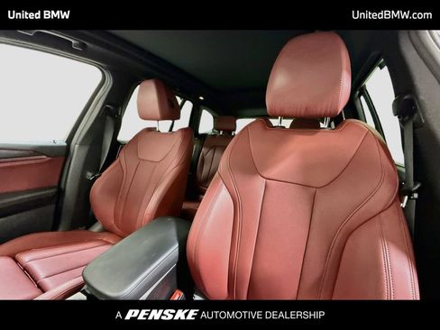 Used 2024 BMW X3 xDrive30i w/ Premium Package w/ZPA AWD/4WD image 5