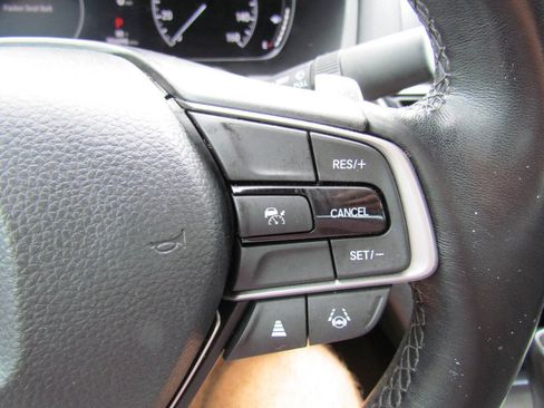Used 2022 Honda Accord Sport image 23