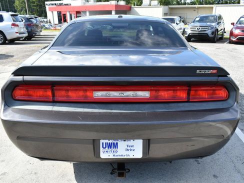 Used 2014 Dodge Challenger SRT8 Core w/ Satin Vapor Edition RWD image 7