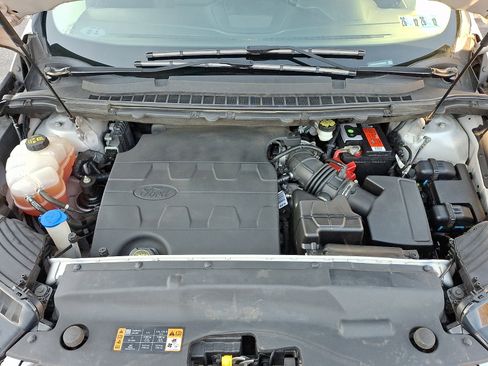 Used 2018 Ford Edge SEL w/ Equipment Group 201A image 27