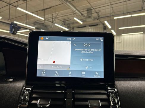 Used 2019 Lincoln Navigator Reserve AWD/4WD image 19
