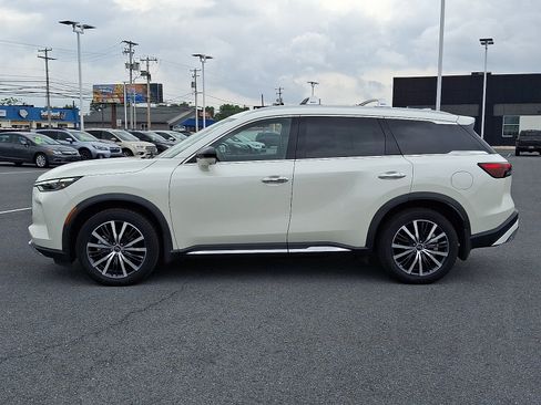 Used 2022 INFINITI QX60 Sensory w/ Cargo Package AWD/4WD image 9