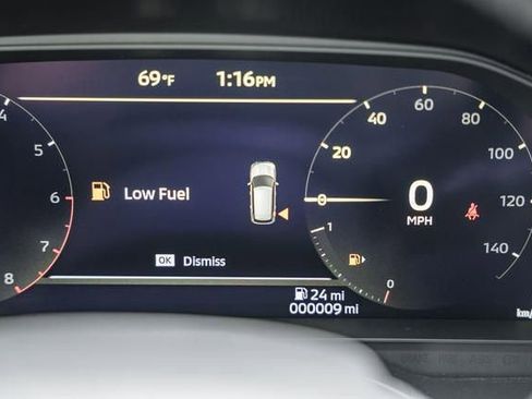 New 2025 Mitsubishi Outlander SE image 40