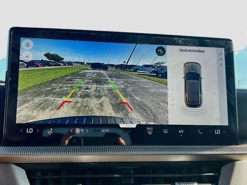 New 2027 Ford Explorer Active RWD image 9