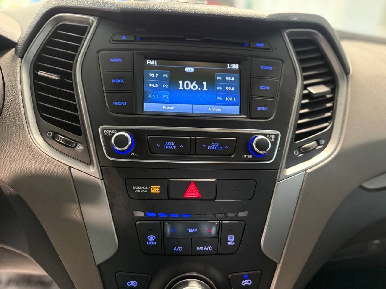Used 2017 Hyundai Santa Fe Sport AWD/4WD image 15