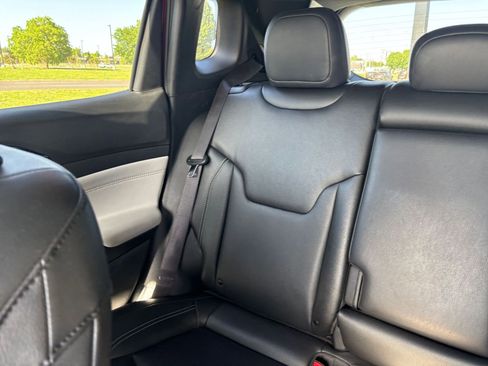 Used 2025 Jeep Compass Limited AWD/4WD image 40