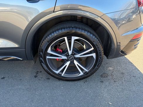 Used 2025 Audi Q5 Prestige w/ Prestige Package image 22