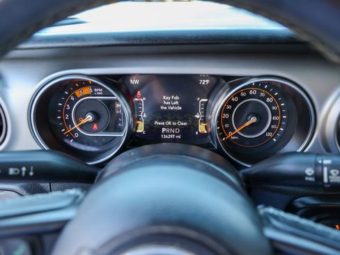 Used 2021 Jeep Gladiator Sport w/ Quick Order Package 26Q 80th AWD/4WD image 19