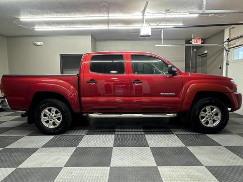 Used 2005 Toyota Tacoma PreRunner image 7