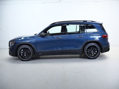 Certified 2022 Mercedes-Benz GLB 35 AMG 4MATIC image 10