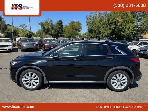 Used 2019 INFINITI QX50 Luxe image 2