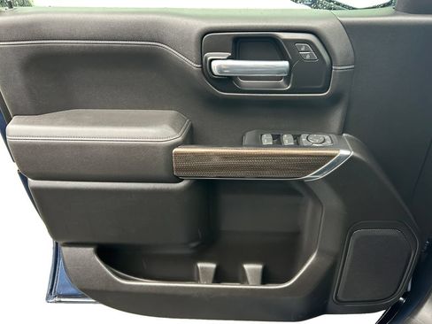 Used 2022 Chevrolet Silverado 1500 RST AWD/4WD image 18