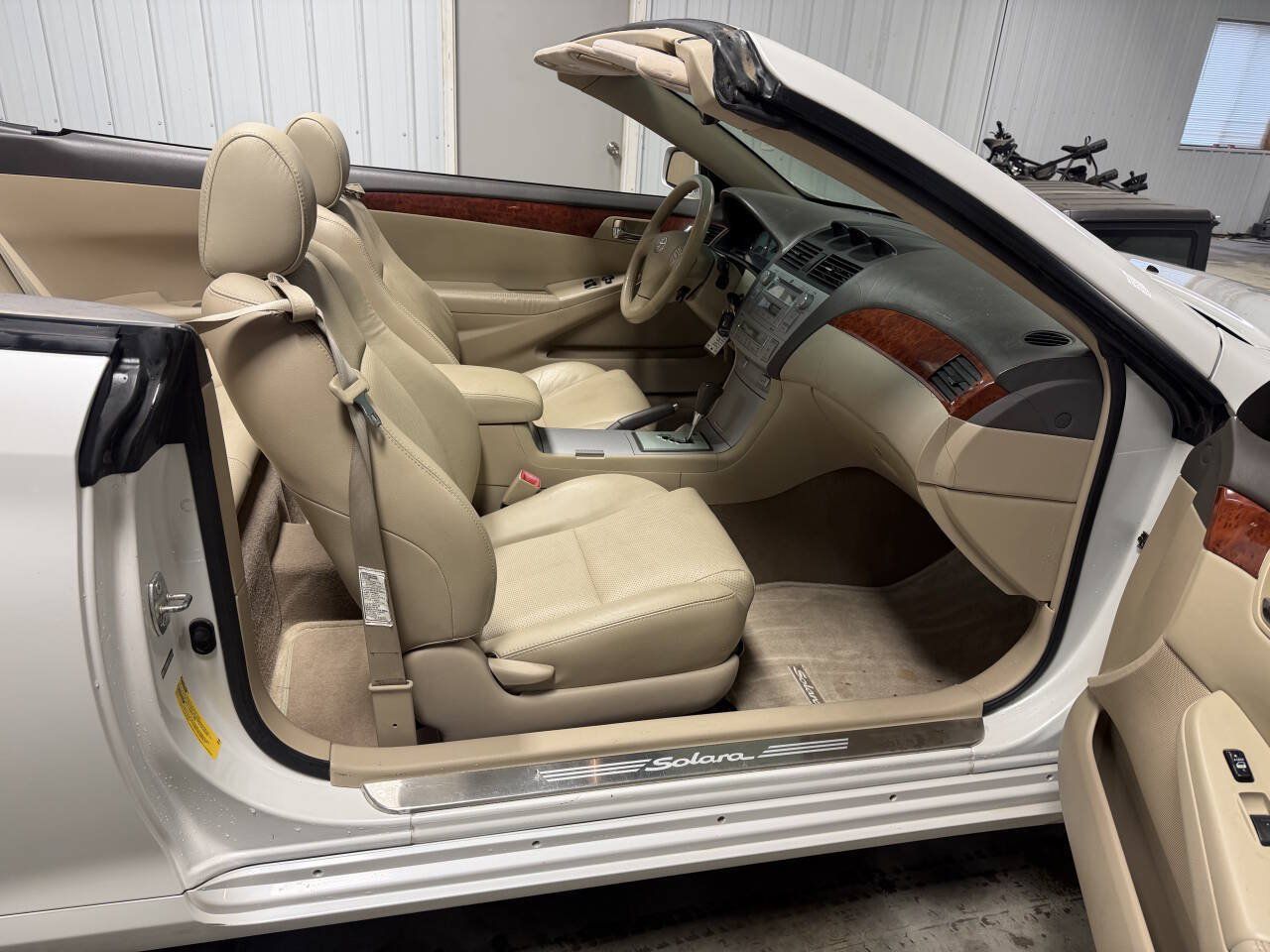 Used 2006 Toyota Solara SLE FWD image 14