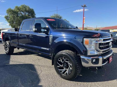 Used 2022 Ford F350 Lariat w/ Camper Package AWD/4WD image 4