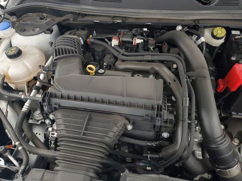 Used 2024 Lincoln Corsair AWD w/ Equipment Group 101A image 11