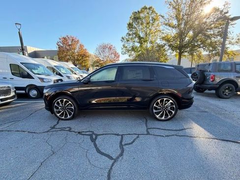 New 2026 Lincoln Nautilus Black Label image 4