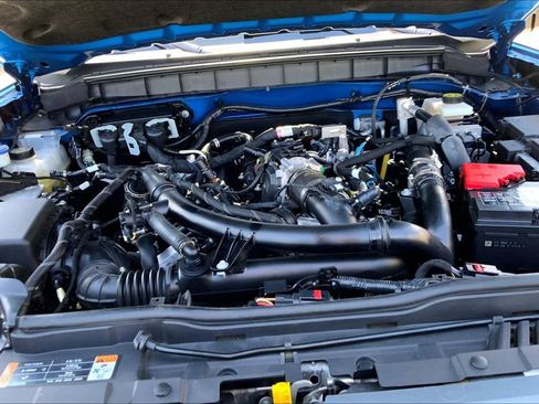 Used 2023 Ford Bronco Badlands AWD/4WD image 9