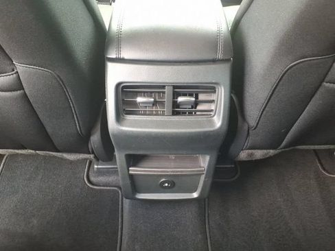 Used 2024 Ford Edge SE w/ Black Appearance Package AWD/4WD image 6