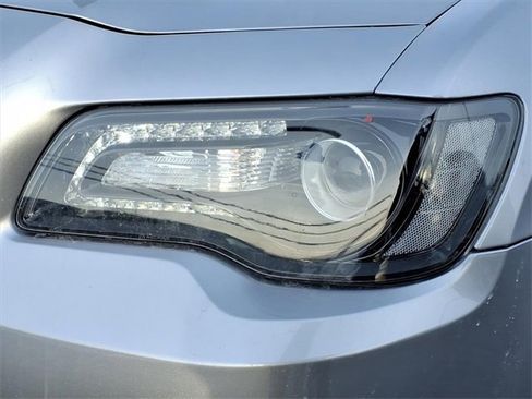 Used 2015 Chrysler 300 S image 12