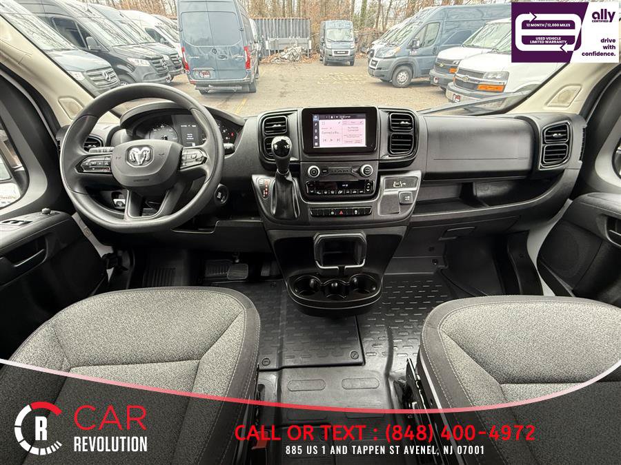 Used 2025 RAM ProMaster 2500 w/ Convenience Group FWD image 12