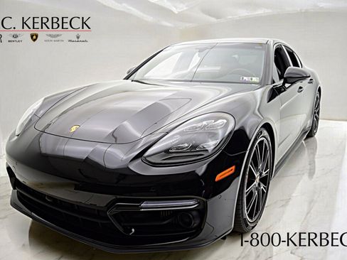 Used 2023 Porsche Panamera GTS image 14