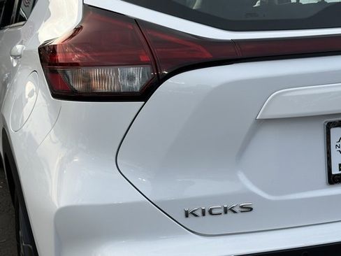 Certified 2024 Nissan Kicks SV image 13