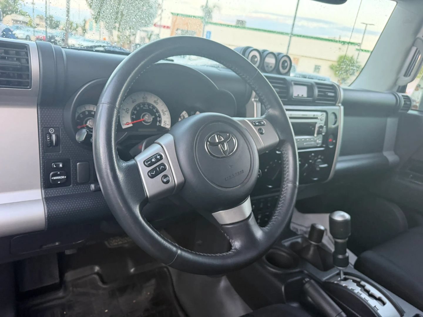 Used 2014 Toyota FJ Cruiser 4WD w/ Upgrade Package image 11