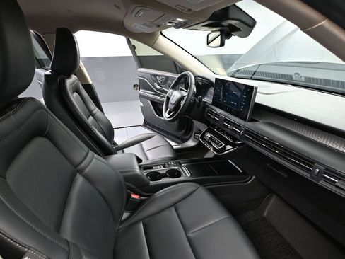 Used 2024 Lincoln Corsair AWD image 48