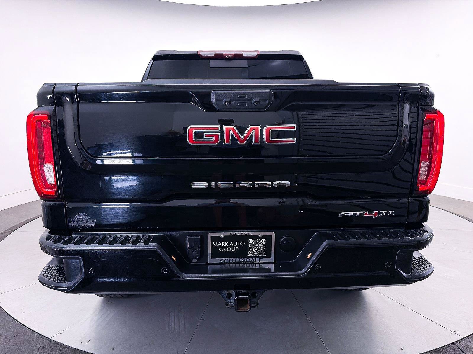 Used 2023 GMC Sierra 1500 AT4X AWD/4WD image 18