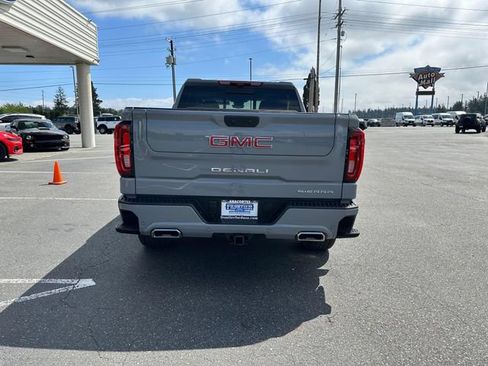 Used 2025 GMC Sierra 1500 Denali AWD/4WD image 3