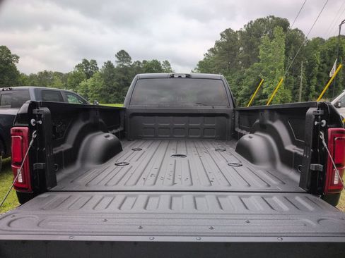 New 2026 RAM 3500 Big Horn AWD/4WD image 30