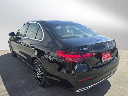 Used 2024 Mercedes-Benz C 300 Sedan image 5