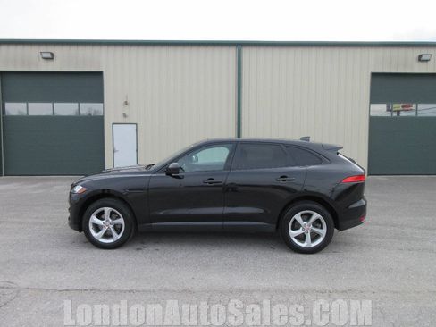 Used 2020 Jaguar F-PACE Premium AWD/4WD image 3