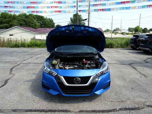 Used 2021 Nissan Versa SV image 21