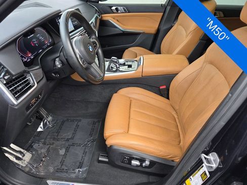 Used 2022 BMW X5 M50i AWD/4WD image 8