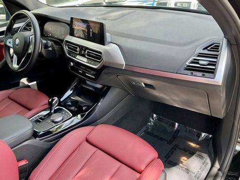 Used 2024 BMW X3 sDrive30i w/ Convenience Package RWD image 19