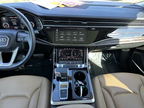 Used 2021 Audi Q7 2.0T Premium Plus w/ Executive Package AWD/4WD image 14