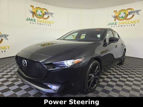 Used 2023 MAZDA MAZDA3 s image 4