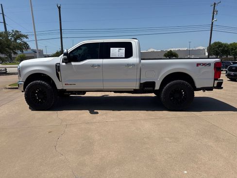 Used 2025 Ford F250 King Ranch w/ Chrome Package AWD/4WD image 4