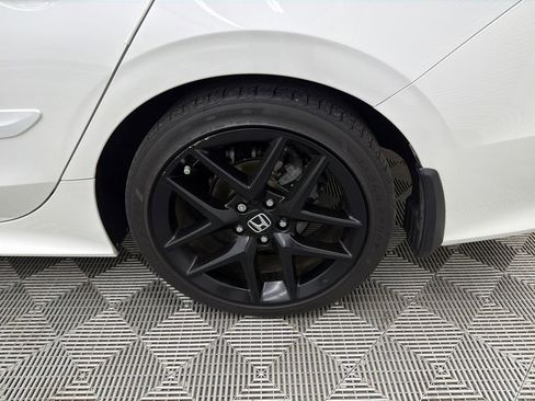 Used 2022 Honda Civic Sport image 19