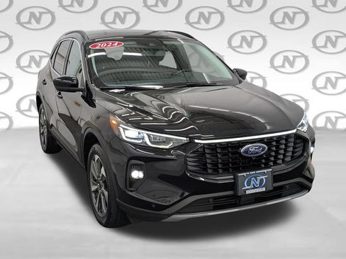 Used 2024 Ford Escape Platinum AWD/4WD image 18