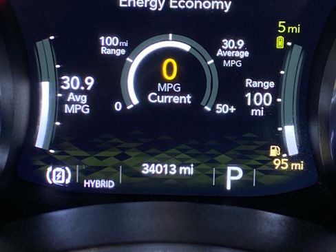 Used 2022 Jeep Wrangler Unlimited Sahara w/ Cold Weather Group image 25