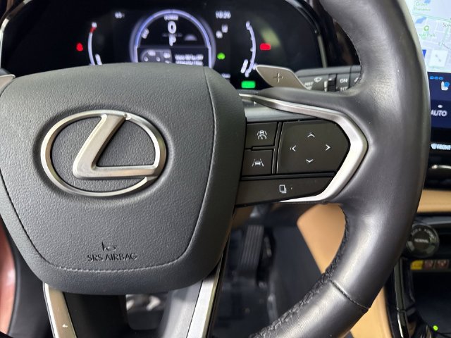 Certified 2025 Lexus NX 350h AWD w/ Rear Seat Package image 15